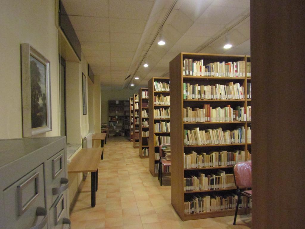 Monastero San Vincenzo - Casa Per Ferie Hotel Bassano Romano Luaran gambar