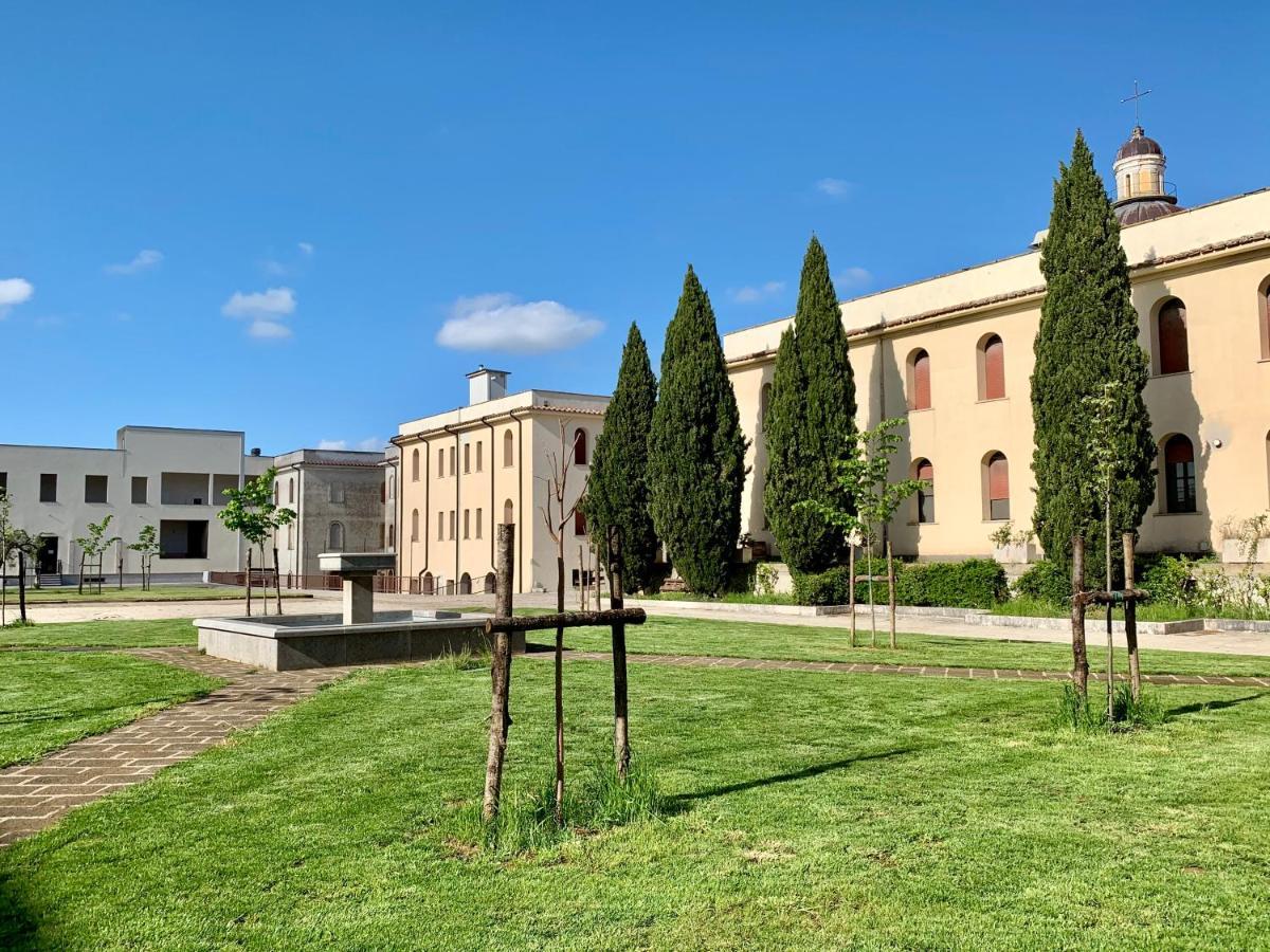 Monastero San Vincenzo - Casa Per Ferie Hotel Bassano Romano Luaran gambar